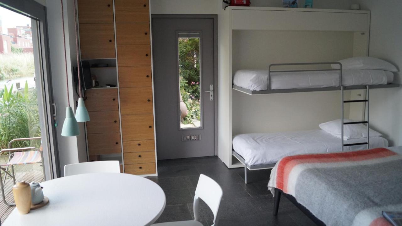 Room With A Few Ámsterdam Exterior foto